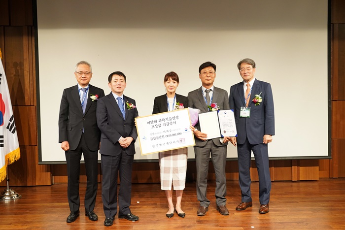 시상4.JPG